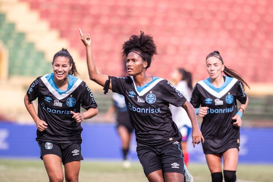 Maria Dias abriu o placar na final disputada no Canind&eacute; neste domingo