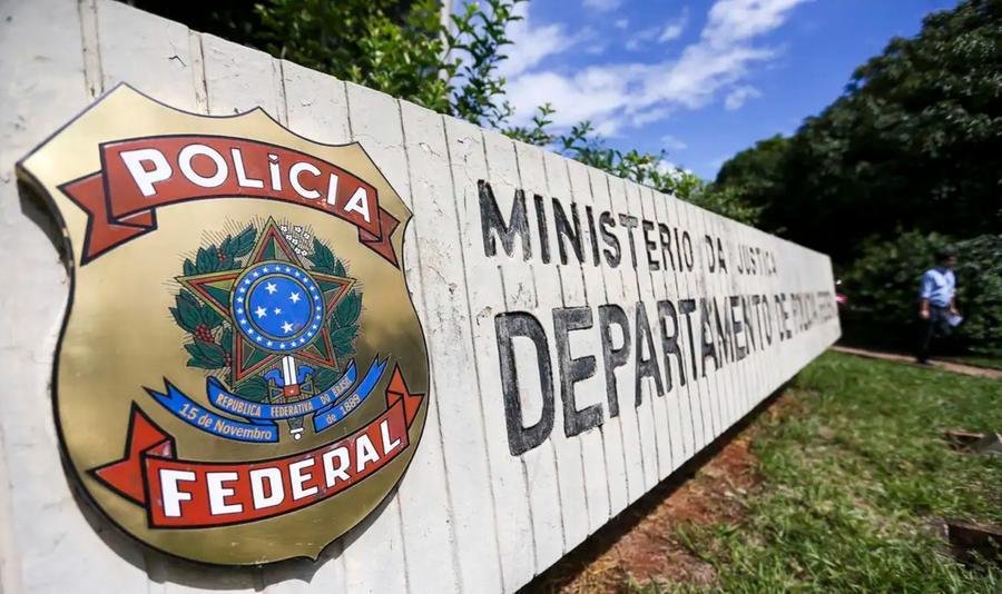 Pol&iacute;cia ainda tenta identificar os demais envolvidos no ataque ao assentamento do MST
