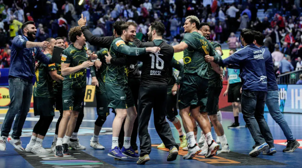 Com o triunfo na largada, a sele&ccedil;&atilde;o ocupa a vice-lideran&ccedil;a do Grupo E, atr&aacute;s de Portugal