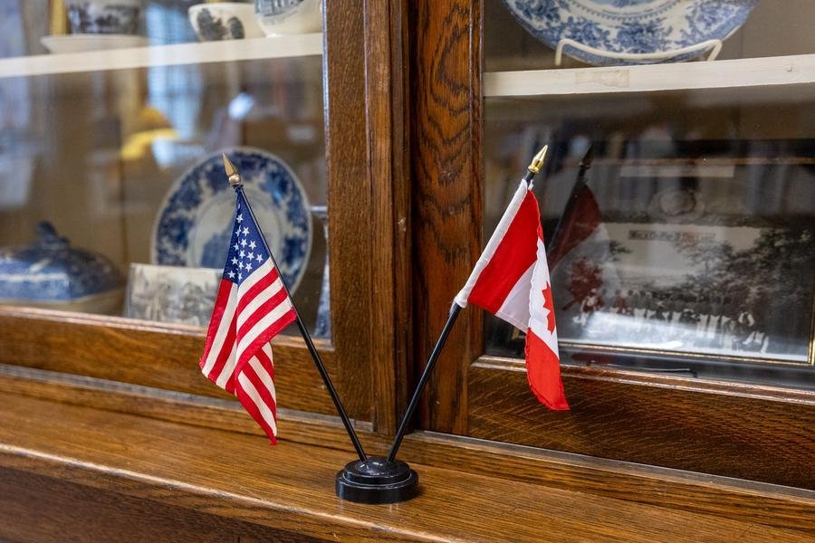 Canad&aacute;: ministro das Finan&ccedil;as diz que pa&iacute;s est&aacute; pronto para reagir &agrave;s tarifas de Trump