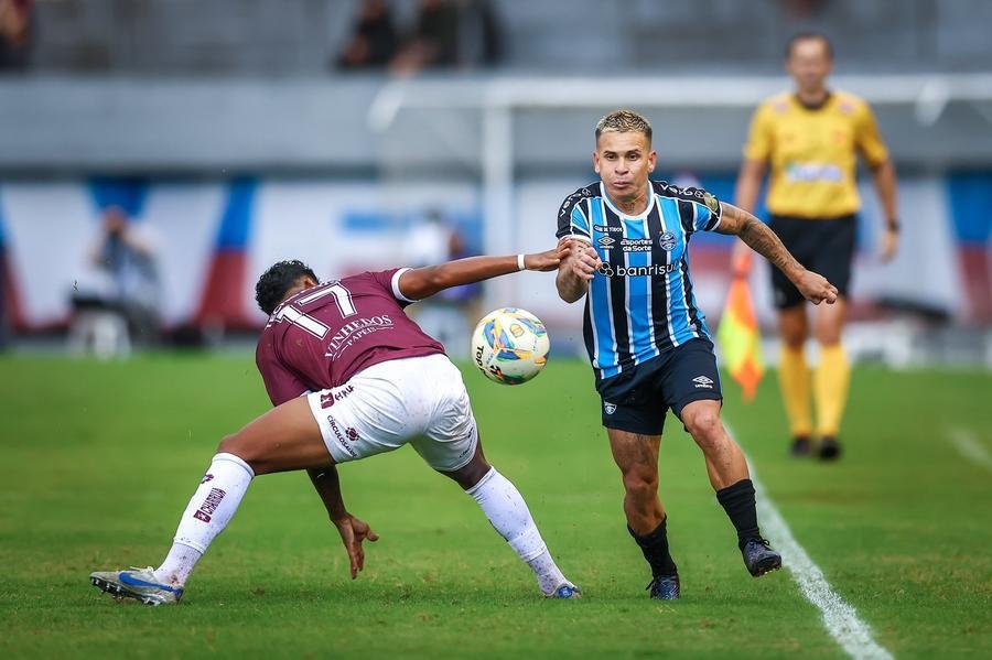 Estreia tricolor no ano passado aconteceu em Caxias do Sul, diante dos anfitri&otilde;es