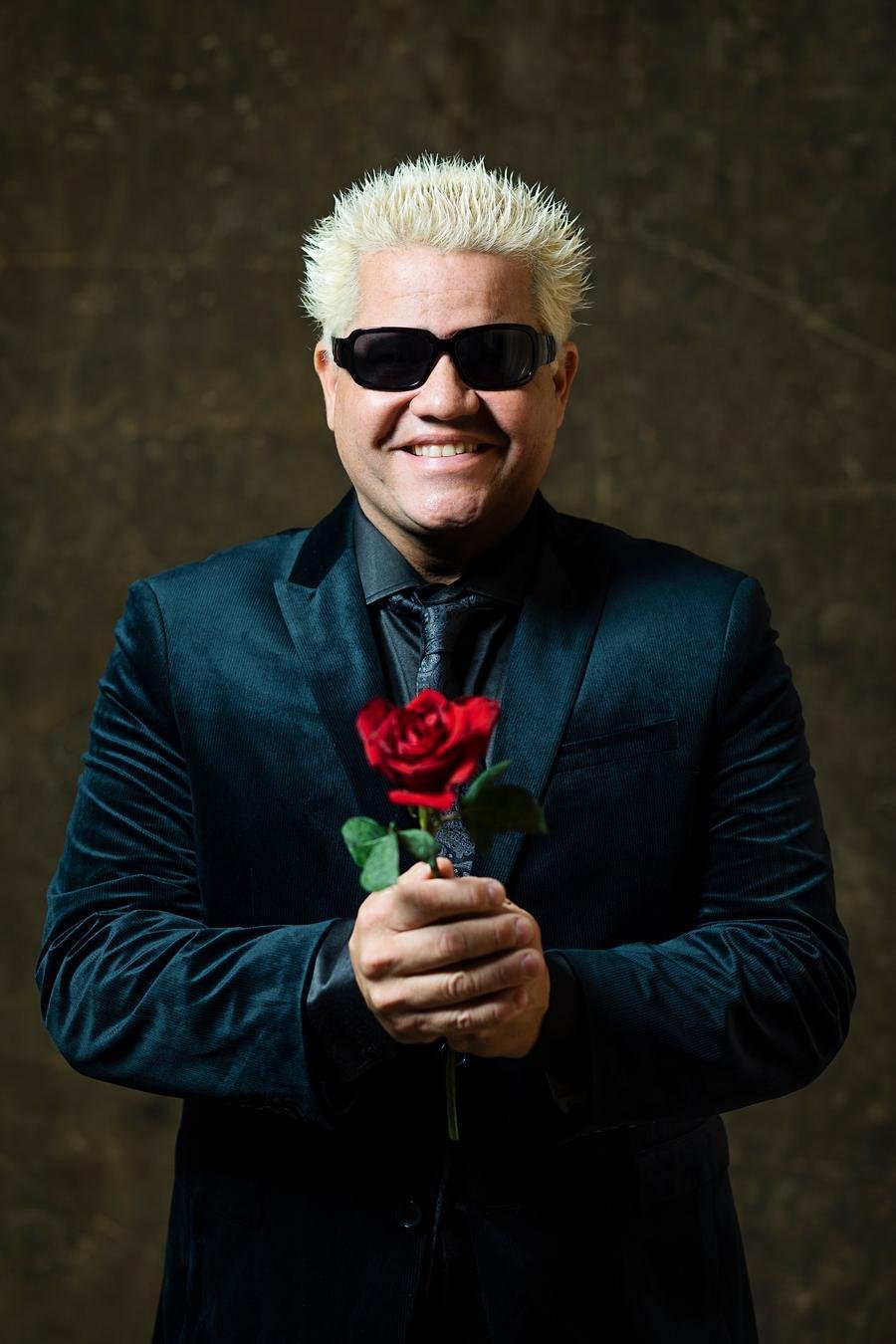 Rafael Malenotti realiza o show "A Tremenda Noite do Rei", neste s&aacute;bado, &agrave;s 20h, no Theatro S&atilde;o Pedro