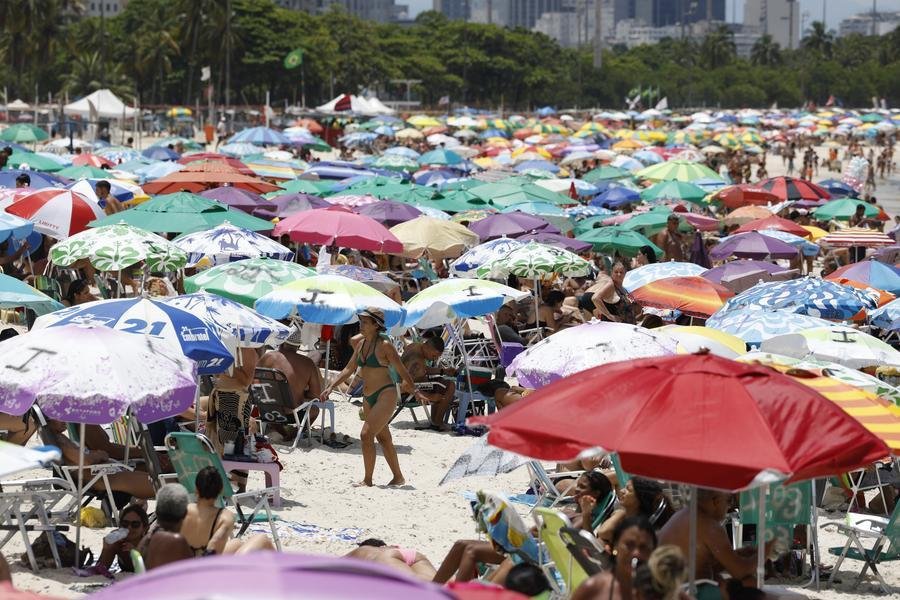 Policiamento foi ampliado at&eacute; 22h na orla da cidade