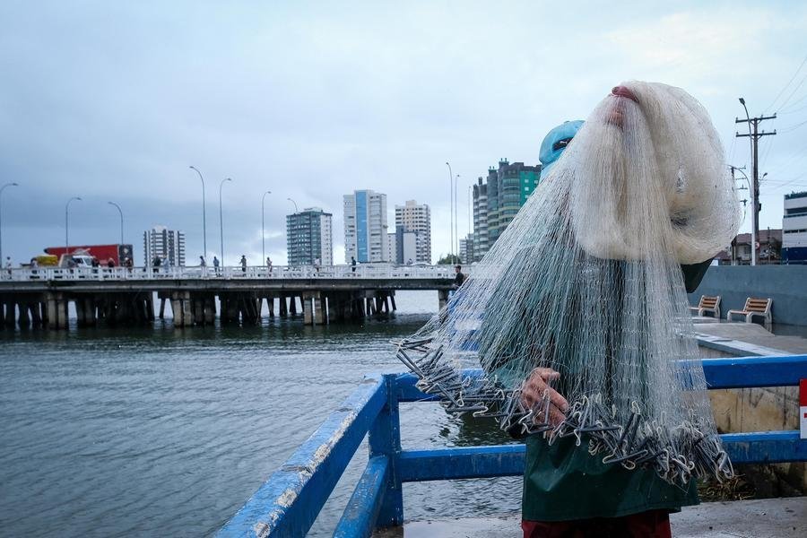 Situa&ccedil;&atilde;o faz pesca somente do camar&atilde;o, at&eacute; o presente momento, ser ilegal na bacia do Tramanda&iacute;