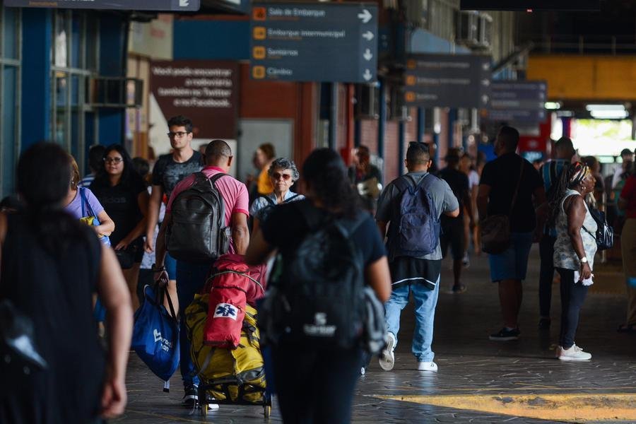 Na Esta&ccedil;&atilde;o Rodovi&aacute;ria de Porto Alegre n&atilde;o est&aacute; previsto o aumento no n&uacute;mero de viagens