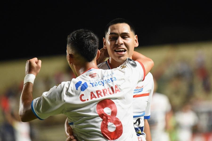 Nacional perdeu a chance de abrir vantagem sobre o Alianza Lima em casa