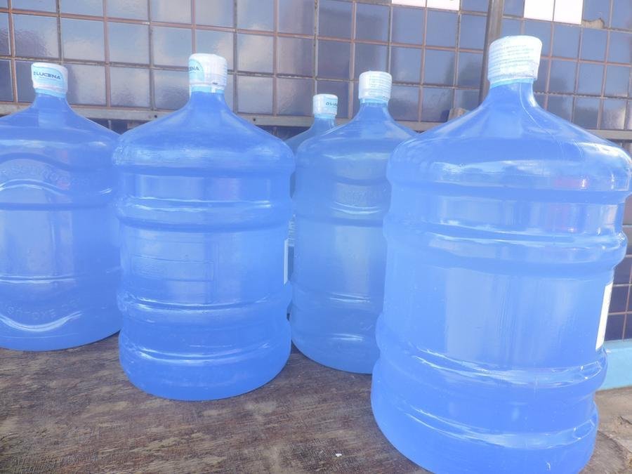 Comercializa&ccedil;&atilde;o de &aacute;gua mineral aumenta muito nos dias de calor extremo