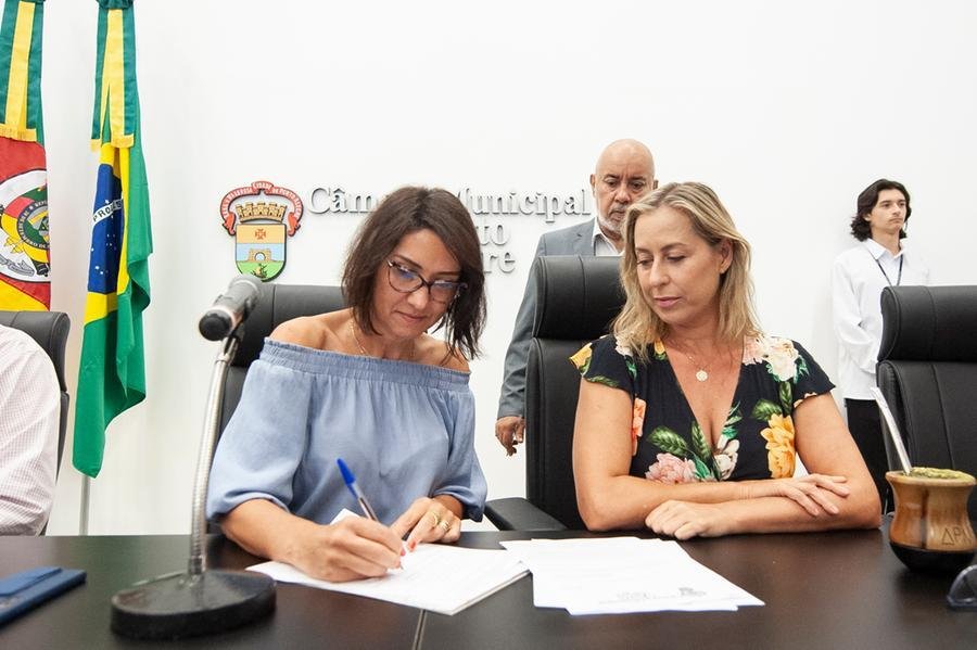 Texto foi promulgado pela presidente da C&acirc;mara, Comandante N&aacute;dia (PL)