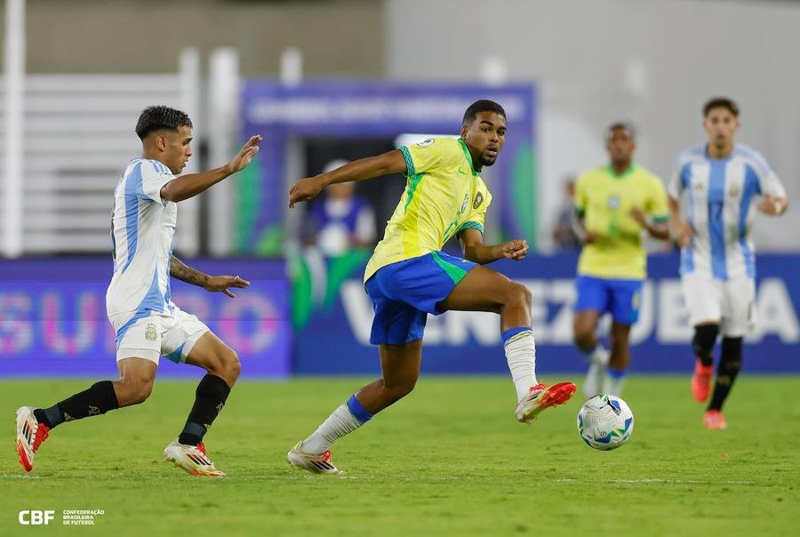 Brasil garantiu o empate contra a Argentina