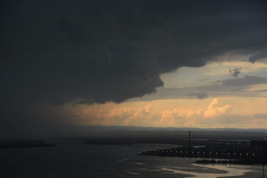 Chuva ocorre de forma irregular e mal distribu&iacute;da