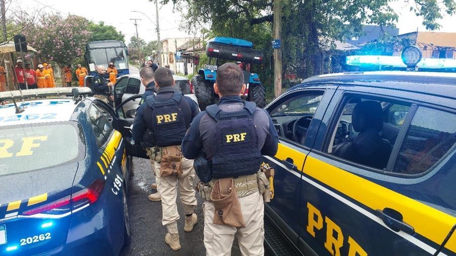 Homem foi preso por agentes da PRF no bairro Sarandi