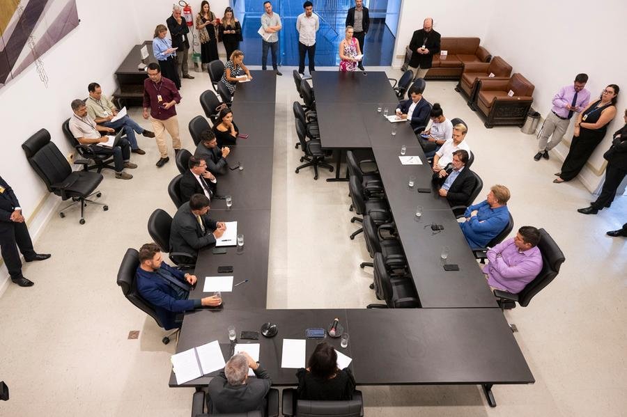 Comiss&atilde;o realizou reuni&atilde;o de instala&ccedil;&atilde;o na manh&atilde; desta segunda-feira