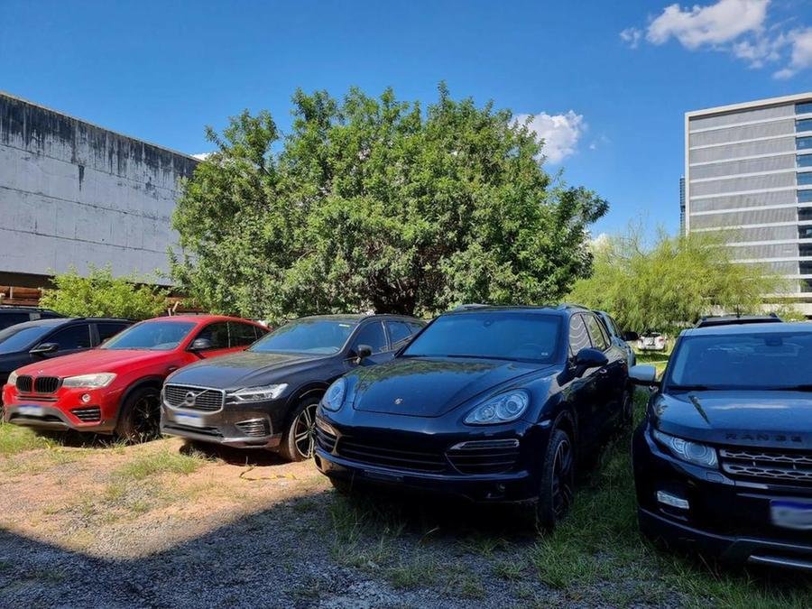 Carros apreendidos em a&ccedil;&atilde;o do MPRS