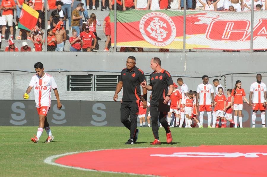 Treinador comemorou manuten&ccedil;&atilde;o da estrutura de jogo do Inter