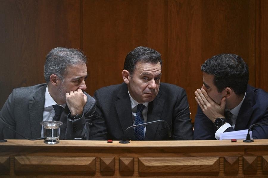 Montenegro durante a vota&ccedil;&atilde;o no parlamento