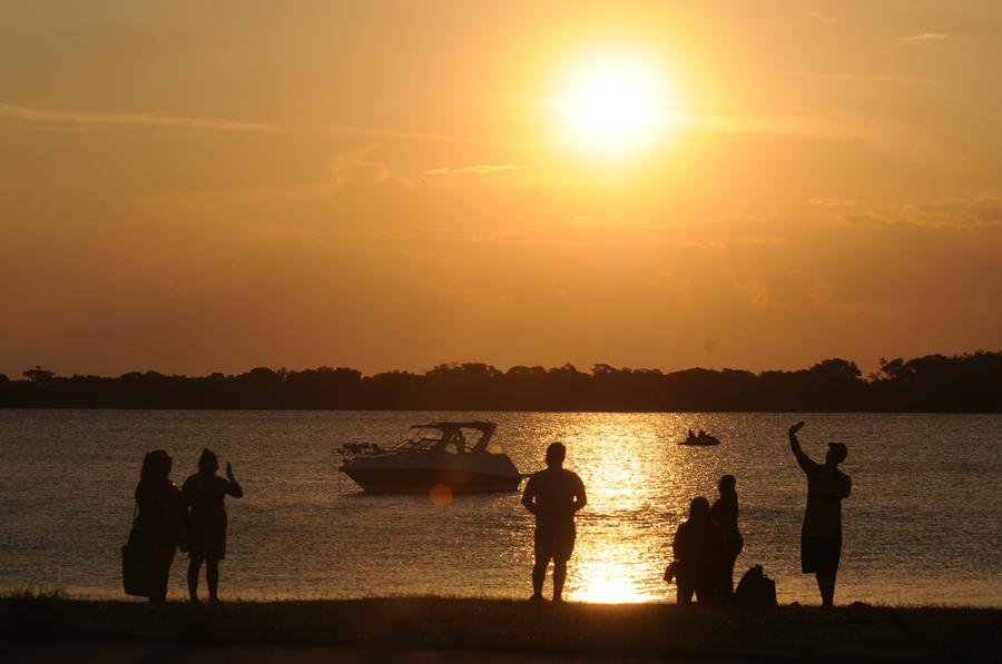Segunda-feira ser&aacute; de sol
