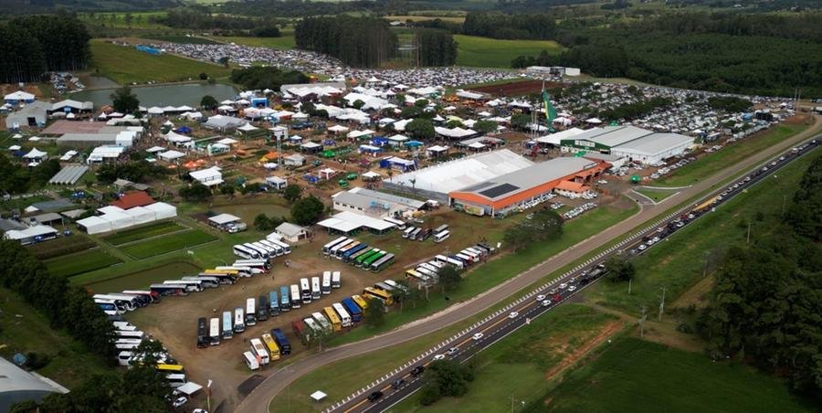 No ano passado a feira agropecu&aacute;ria recebeu 154 mil visitantes e movimentou R$ 310 milh&otilde;es em neg&oacute;cios