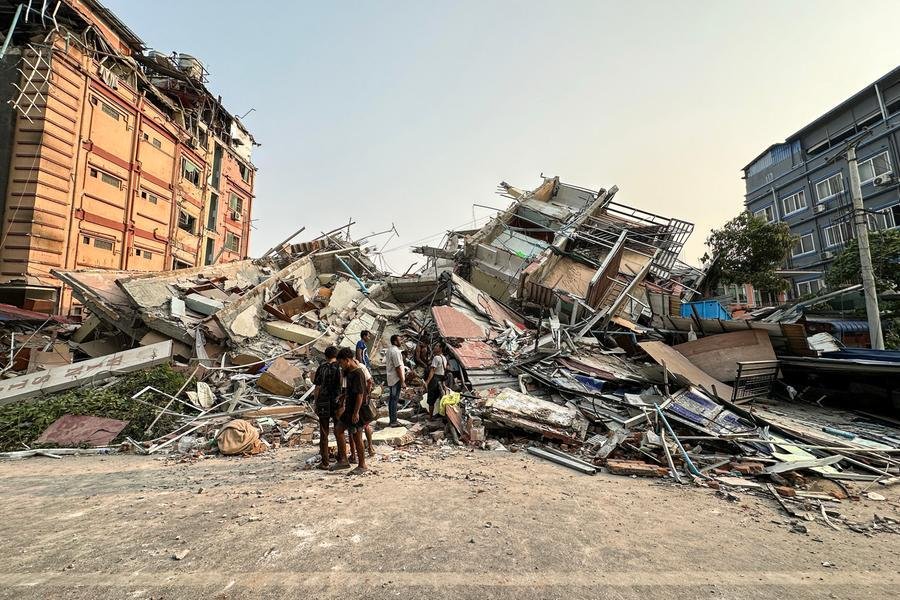 Chega a 144 o n&uacute;mero de mortos em terremoto em Mianmar e Tail&acirc;ndia