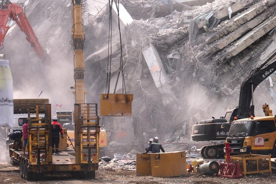 Terremoto ocorreu em meio &agrave; guerra civil em Mianmar