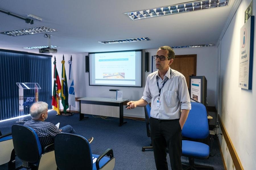 Em coletiva estadual realizada na sede da Superintend&ecirc;ncia Estadual do IBGE no Rio Grande do Sul, em Porto Alegre, nesta sexta-feira, foi esclarecido como est&aacute; funcionando a coleta