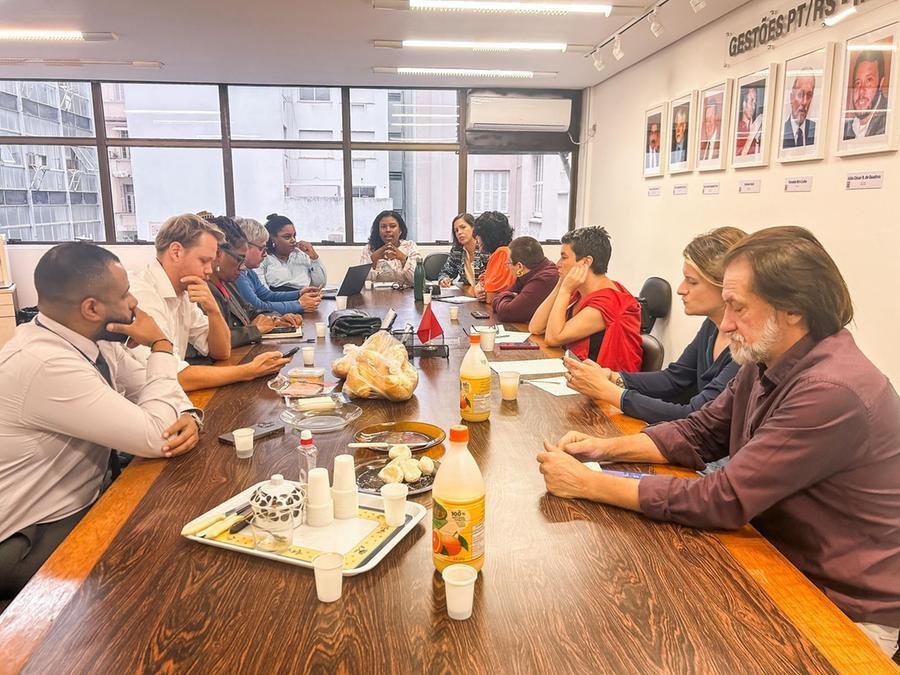 Representantes do PT reuniram-se para discutir a&ccedil;&otilde;es relacionadas ao futuro do Dmae