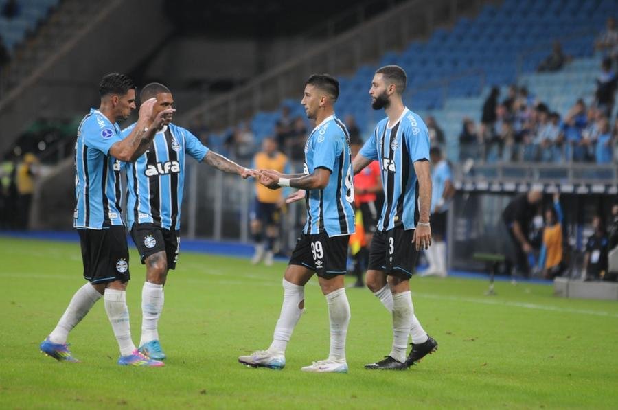 Tricolor fez placar, mas mostrou pouco futebol