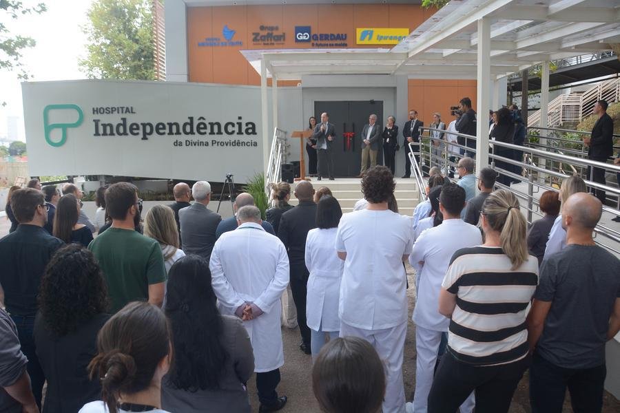 Reabertura de anexo no Hspital Independ&ecirc;ncia ap&oacute;s reforma .