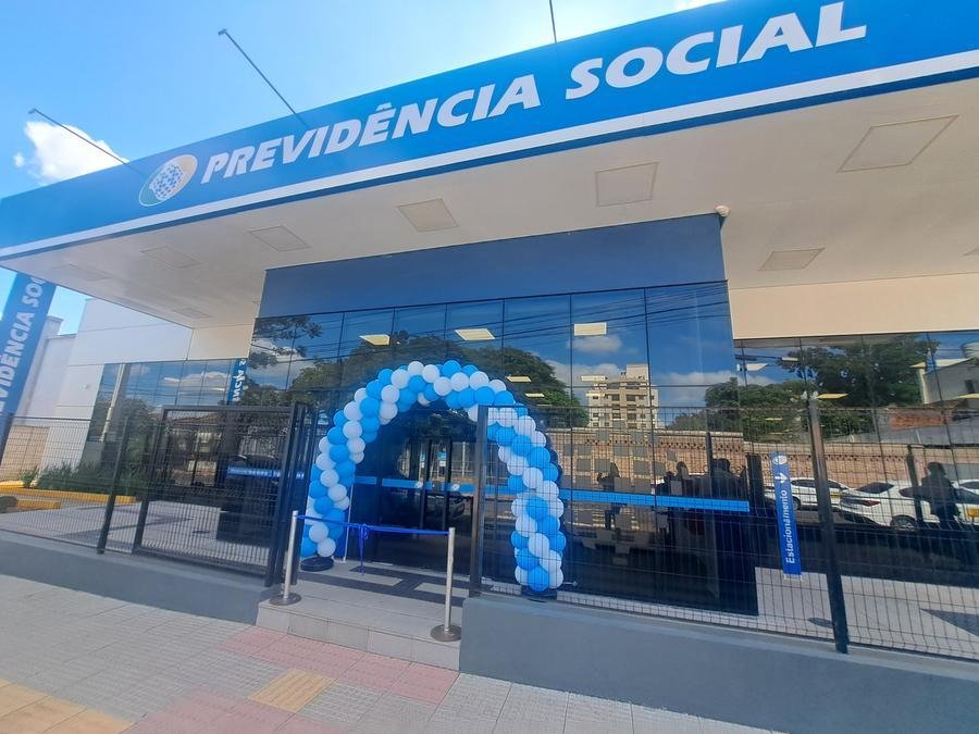Servidores e peritos que aderirem a greves ou que estejam compensando horas n&atilde;o trabalhadas ficam exclu&iacute;dos do programa