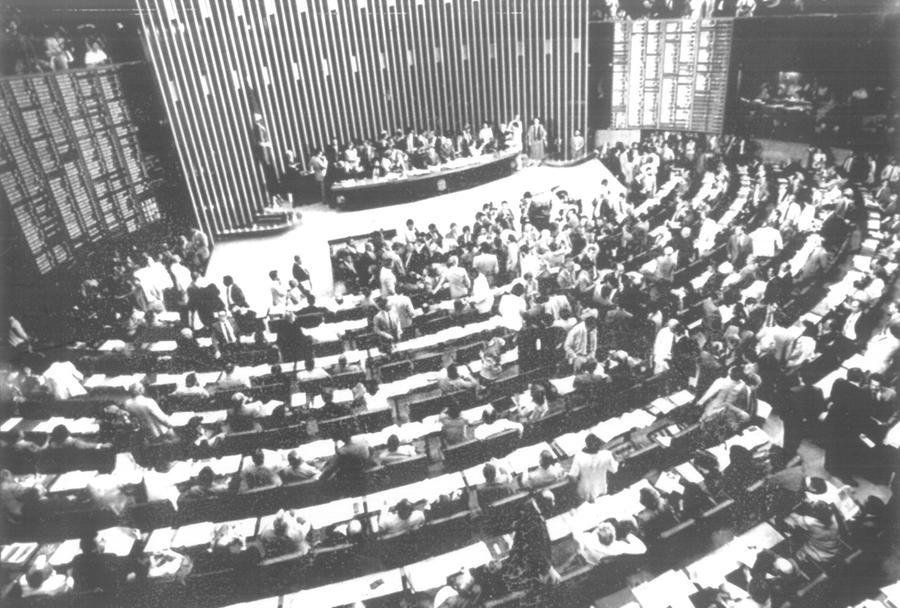 O SUS foi uma constru&ccedil;&atilde;o da sociedade civil organizada em v&aacute;rios segmentos e nasceu de fato com a Assembleia Nacional Constituinte, em 1988