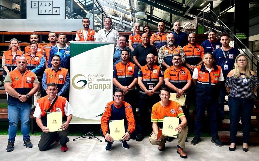 Marcos avalia amplia&ccedil;&atilde;o da compra de equipamentos, materiais e ve&iacute;culos adequados