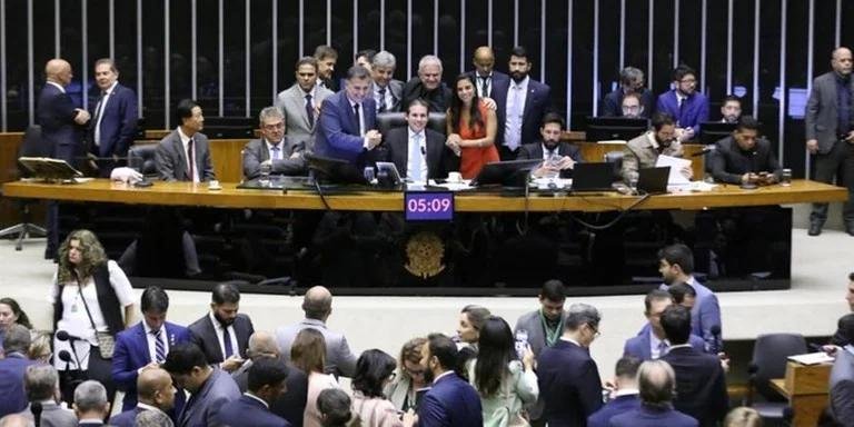 Projeto de lei foi aprovado na C&acirc;mara dos Deputados no dia 8 de abril