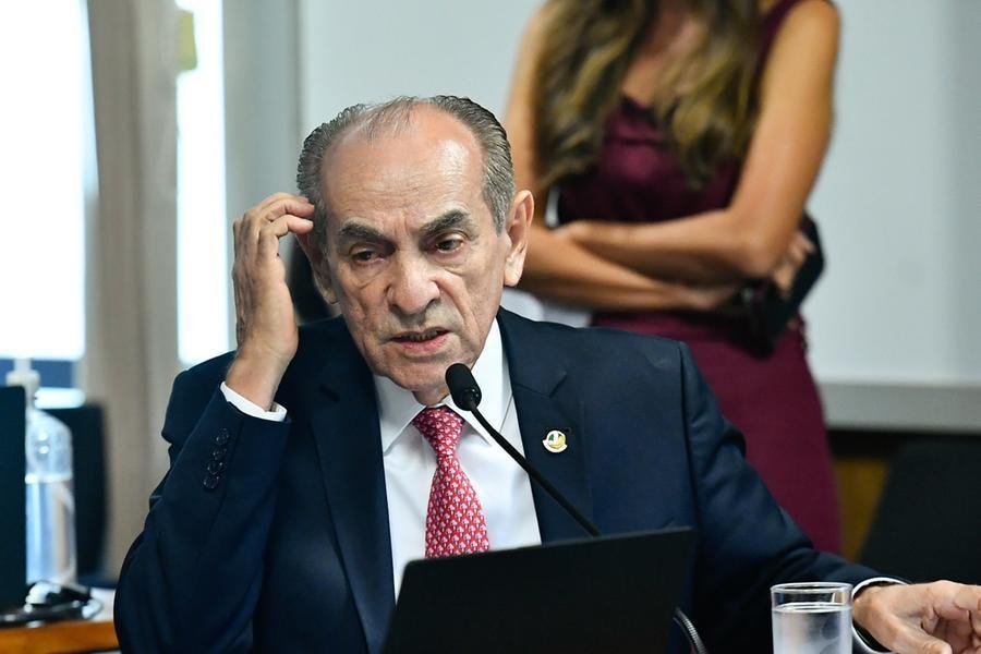 Relator Marcelo Castro sugeriu a possibilidade de um acordo para antecipar o fim da reelei&ccedil;&atilde;o para os eleitos em 2028