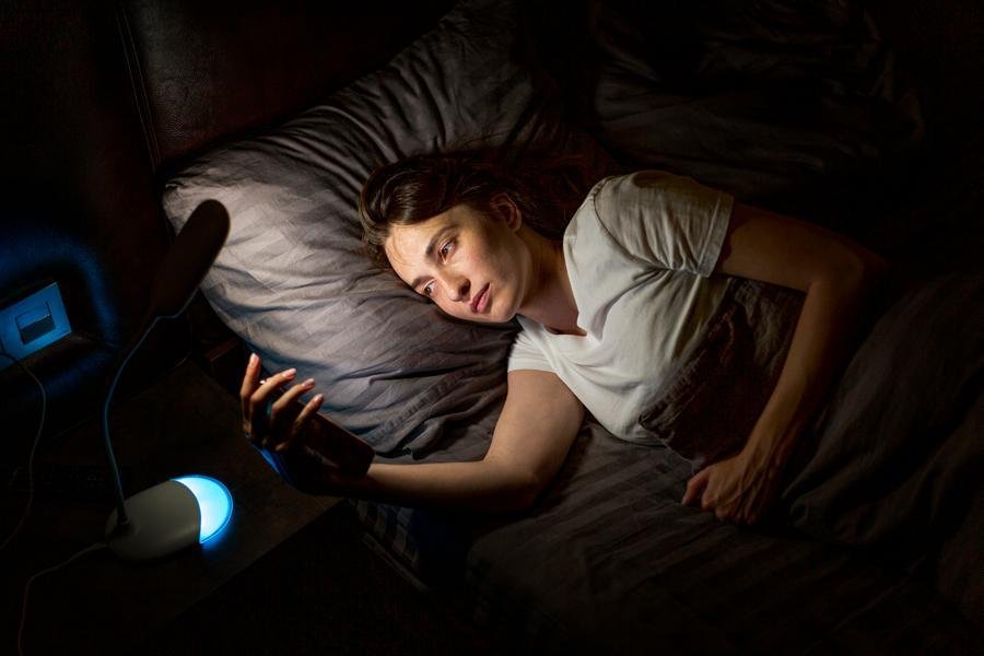 A recomenda&ccedil;&atilde;o &eacute; que adultos durmam de sete a nove horas por noite
