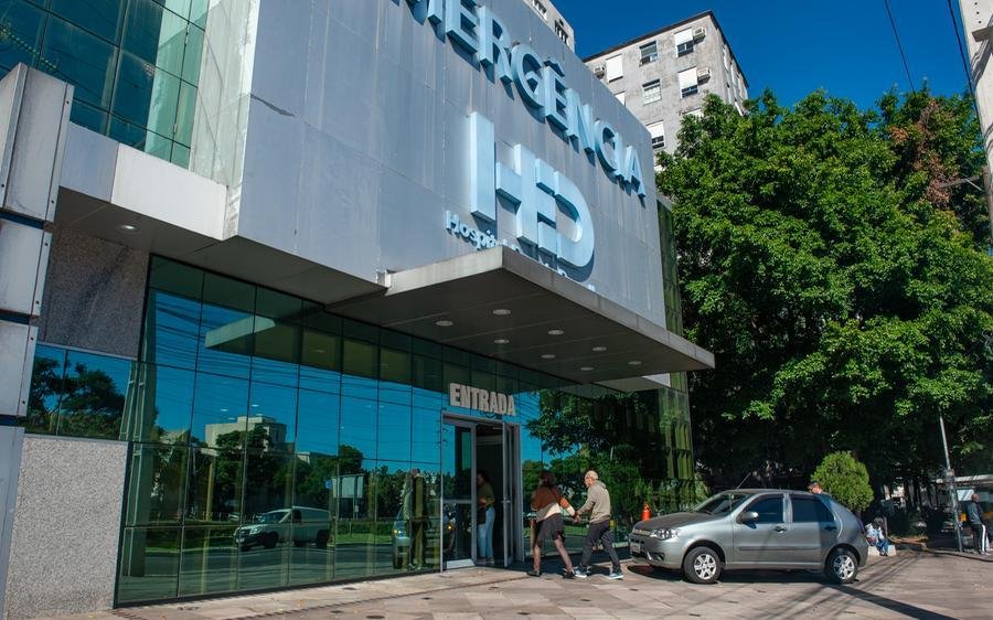 Emergência do Hospital Ernesto Dornelles, em Porto Alegre, é fechada ...