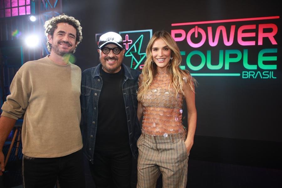 Felipe Andreoli, Rodrigo Carelli e Rafa Brites no lan&ccedil;amento do "Power Couple" que volta &agrave; grade da Record