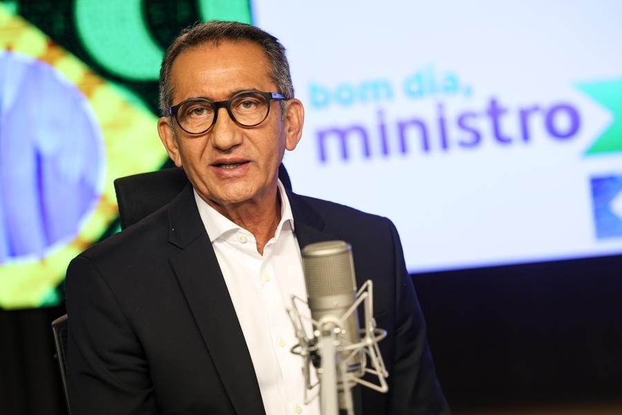 Ministro da Integra&ccedil;&atilde;o e do Desenvolvimento Regional, Waldez G&oacute;es, concedeu entrevista ao programa Bom Dia, Ministro