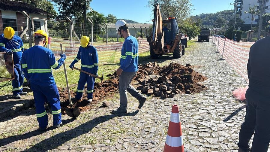 Os res&iacute;duos dom&eacute;sticos ser&atilde;o conduzidos para a Esta&ccedil;&atilde;o de Tratamento de Esgoto (ETE), conclu&iacute;da em 2024