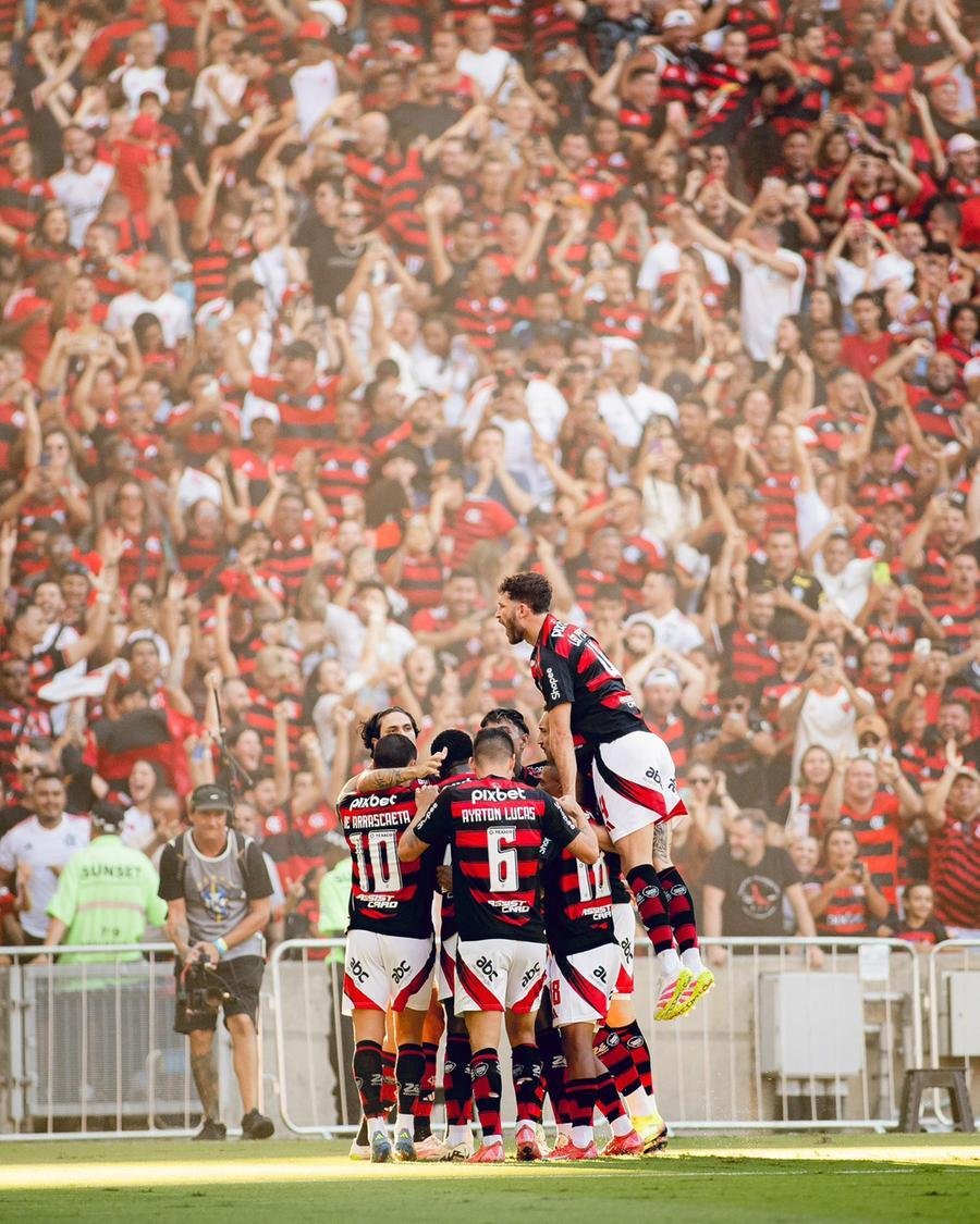 Flamengo lidera o Brasileir&atilde;o e come&ccedil;a agora a defesa do t&iacute;tulo da Copa do Brasil