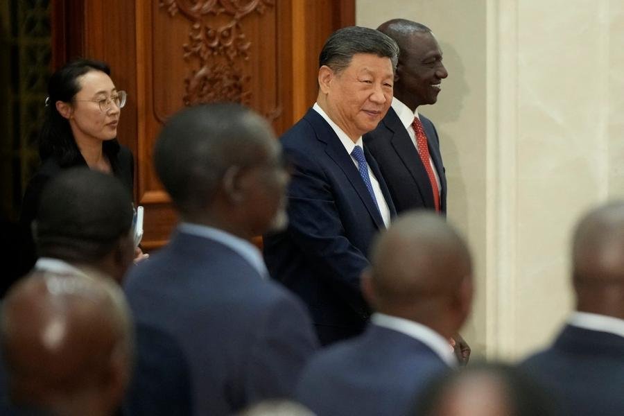 China avalia dar in&iacute;cio a negocia&ccedil;&otilde;es com os EUA sobre guerra comercial