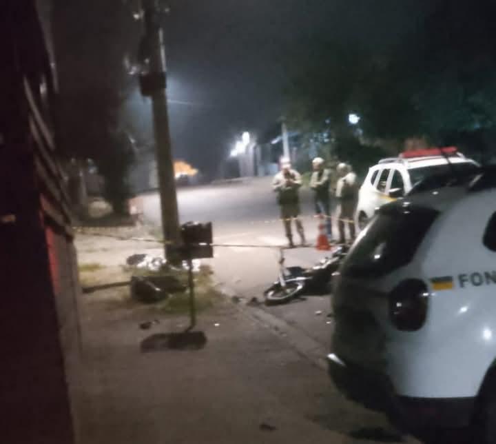 V&iacute;timas morreram ainda no local do acidente