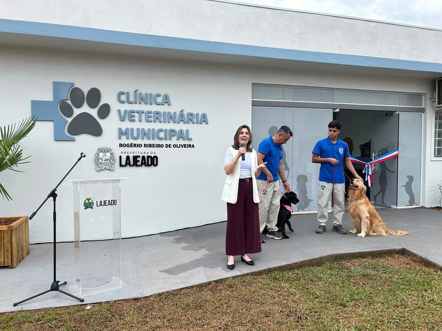 A prefeita Gl&aacute;ucia Schumacher discursou na inaugura&ccedil;&atilde;o
