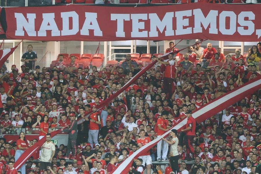 Torcida do Inter ter&aacute; que deixar o est&aacute;dio antes do final da partida