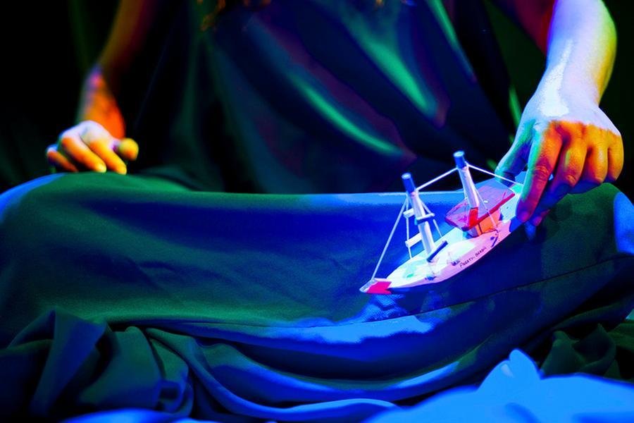 "Canto do Medo" j&aacute; circulou por diferentes teatros e festivais no Brasil e Espanha
