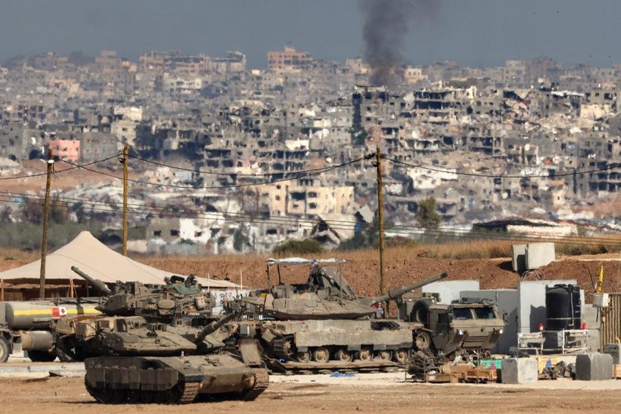 Nesta ter&ccedil;a-feira, bombardeios israelenses mataram 44 pessoas em Gaza