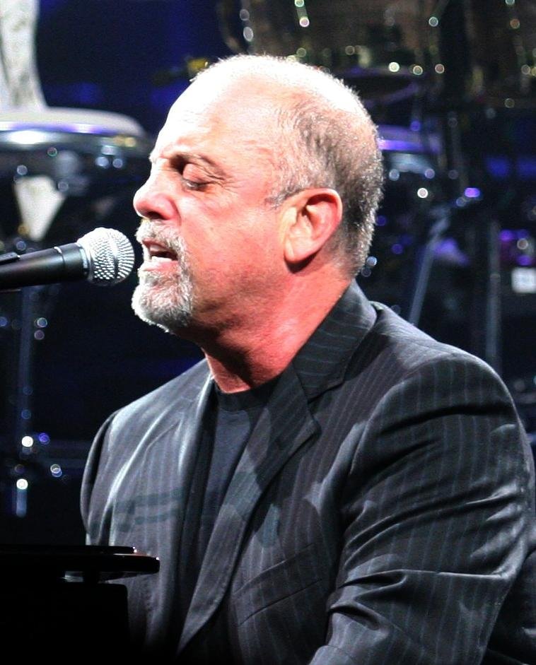 Billy Joel, em fevereiro de 2007, atuando em Jacksonville, Florida