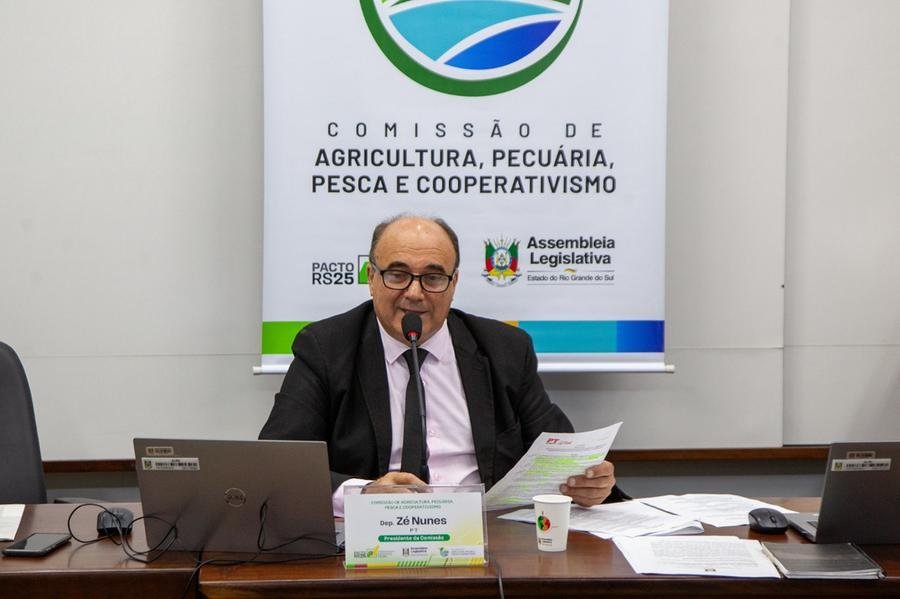 De acordo com o deputado, a proposta que ser&aacute; apresentada em Bras&iacute;lia &eacute; s&oacute;lida e fruto do di&aacute;logo com quem vive a realidade do campo