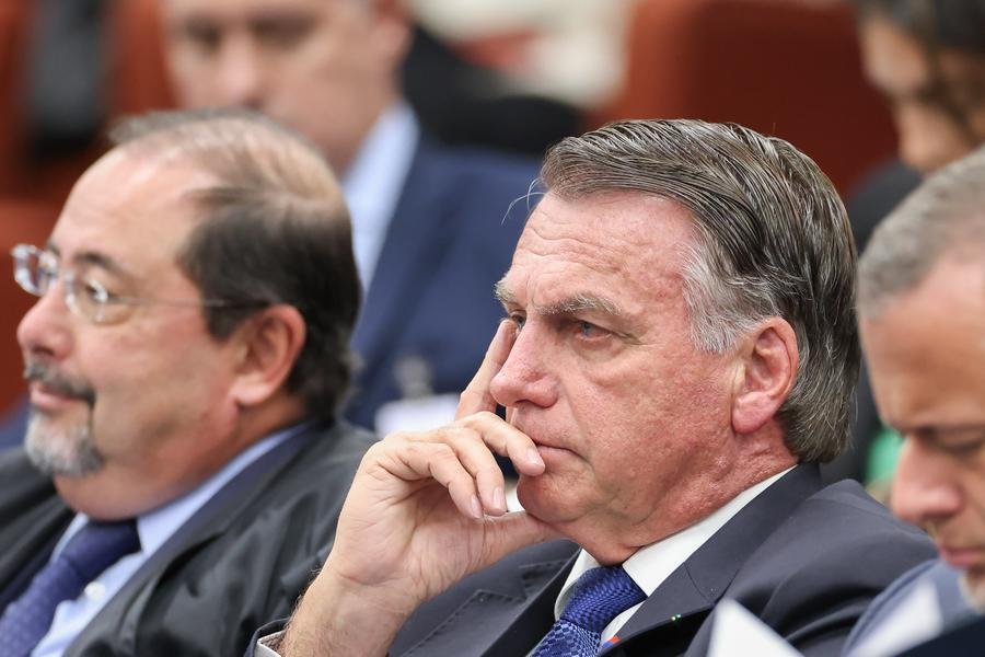 Bolsonaro ser&aacute; o sexto, dos oito depoentes, a ser ouvido em interrogat&oacute;rio que come&ccedil;a nesta segunda-feira