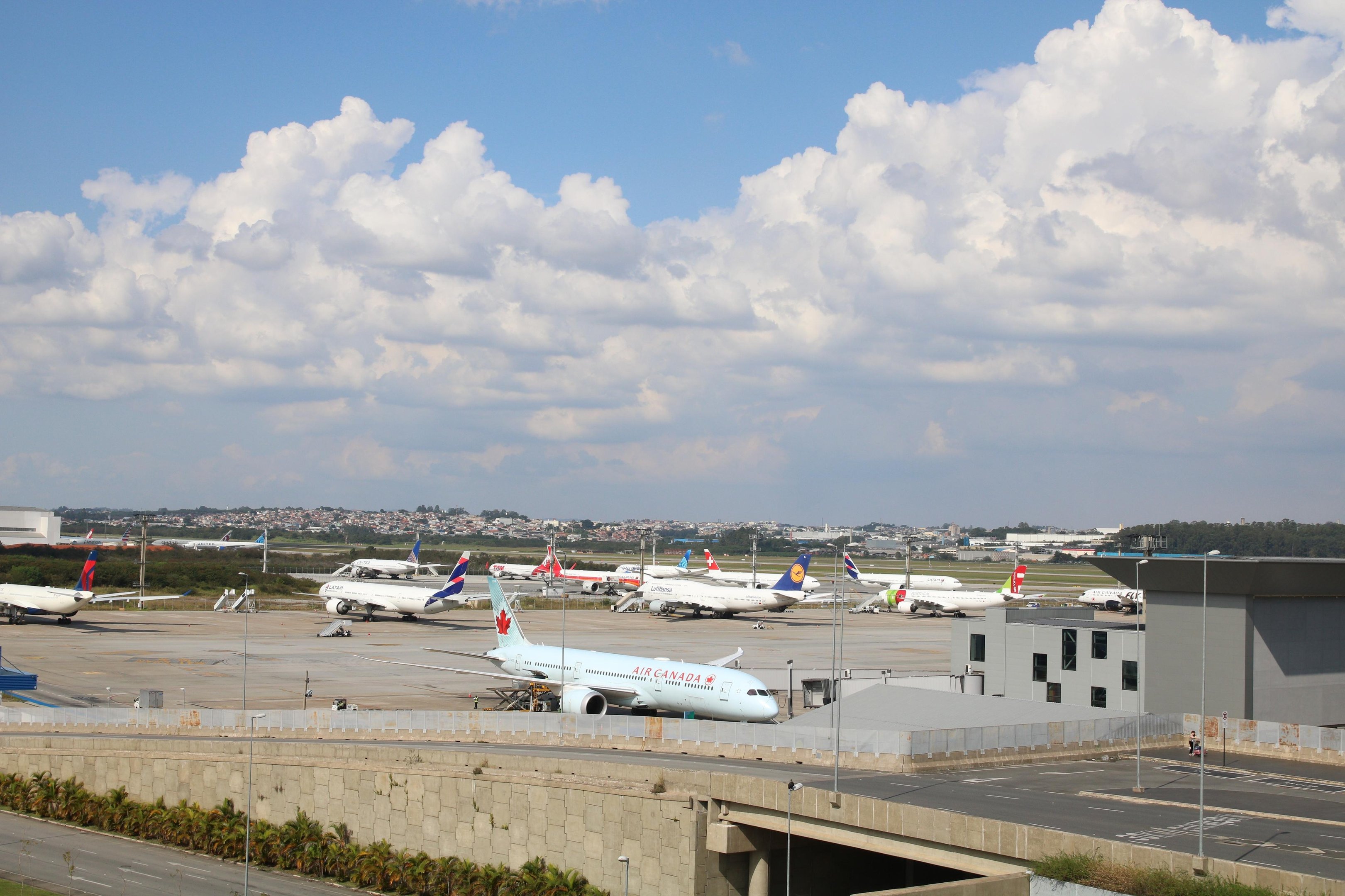 Aeroporto Internacional de Guarulhos passa a contar com novos equipamentos de inspe&ccedil;&atilde;o de passageiros