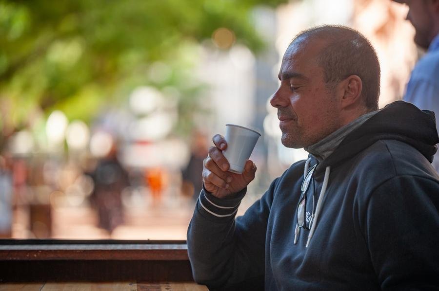 Conforto t&eacute;rmico e consumo de bebidas quentes s&atilde;o algumas das dicas para aumentar imunidade nos meses mais frios do ano