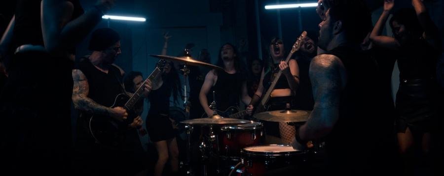P&uacute;blico pulou, cantou&nbsp;junto e interagiu muito com a banda durante as filmagens